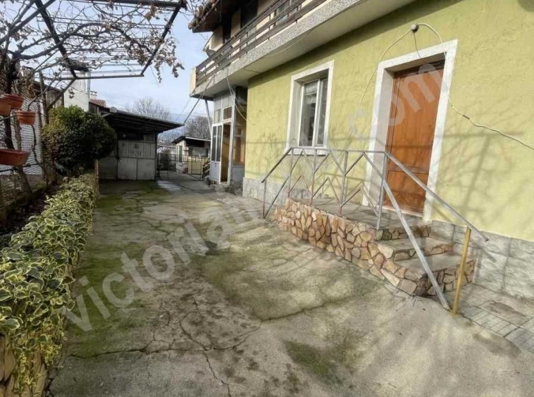 Къща в с. Шемшево, Област Велико Търново - 100 кв.м за 1000 €/кв.м - Снимка #1
