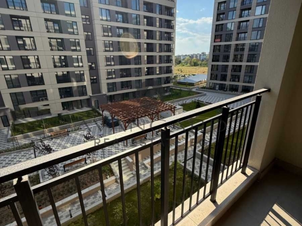 Двустаен апартамент в Пловдив, Тракия - 63 кв.м за 1074 €/кв.м - Снимка #1