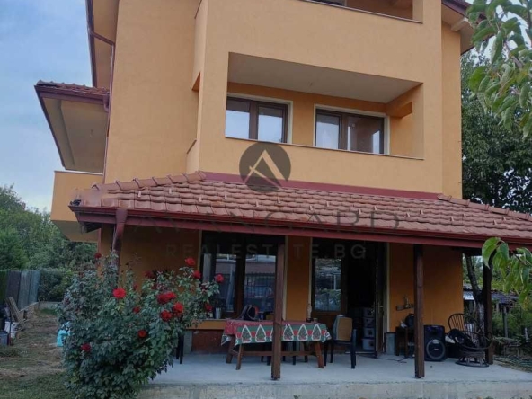 Къща в Пловдив, Прослав - 470 кв.м за 1737 €/кв.м - Снимка #1