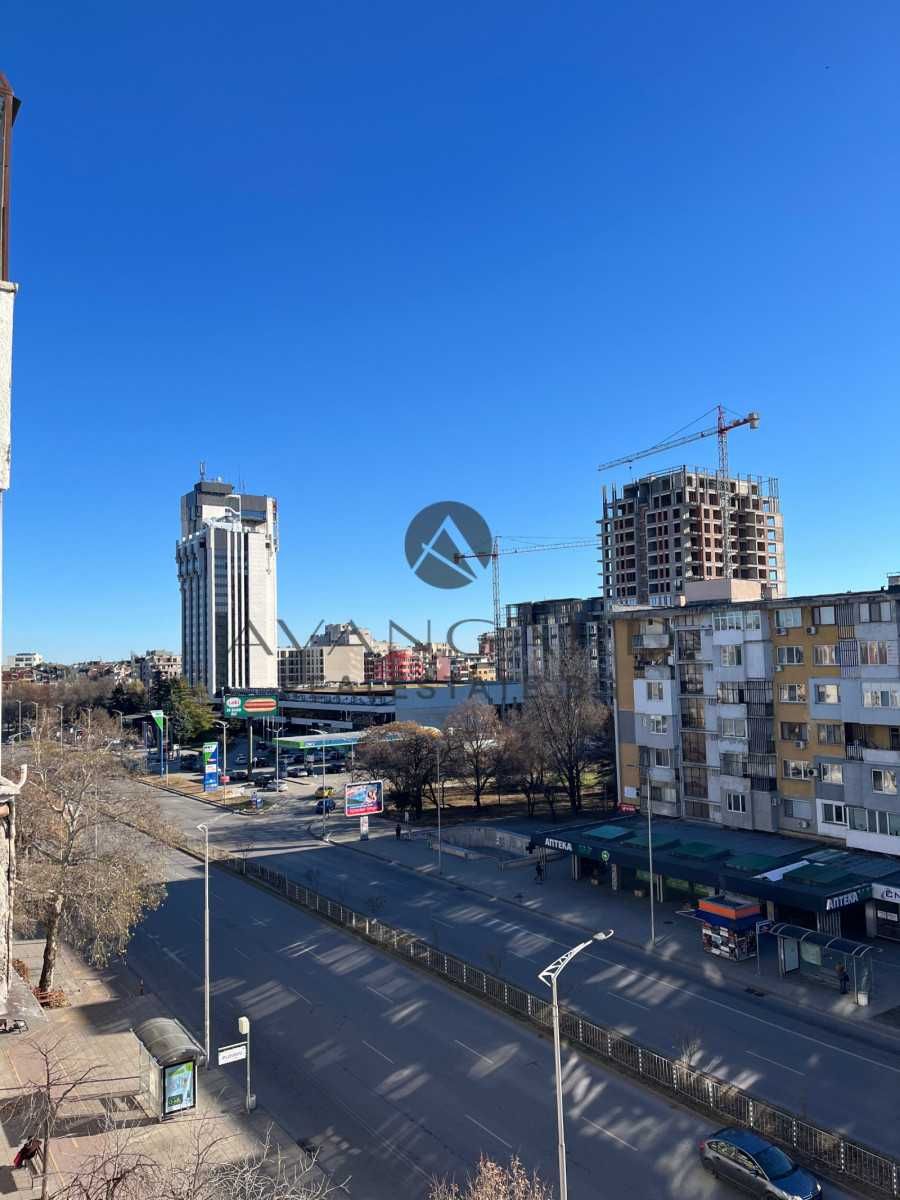 Двустаен апартамент в Пловдив, Кършияка - 70 кв.м за 1358 €/кв.м - Снимка #1
