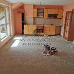 Тристаен апартамент в Пловдив, Младежки Хълм - 62 кв.м за 1683 €/кв.м - Снимка #1