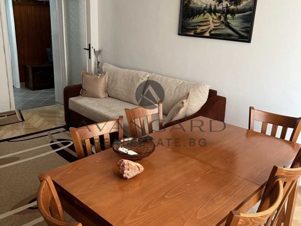 Тристаен апартамент в Пловдив, Кючук Париж - 82 кв.м за 1991 €/кв.м - Снимка #1