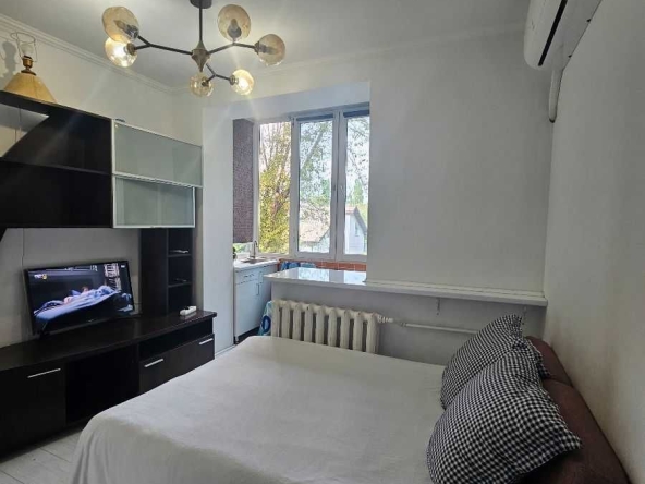 Дава се под наем Едностаен апартамент в София, Люлин 5 - 25 кв.м за 300 € - Снимка #1