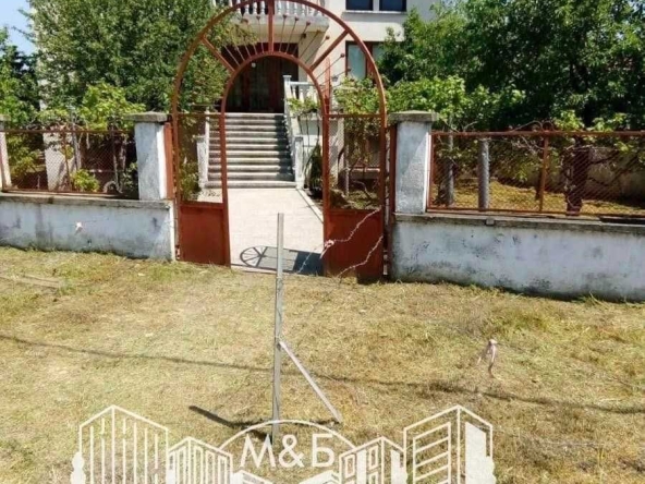 Къща в с. Горски извор, Област Хасково - 330 кв.м за 263 €/кв.м - Снимка #1