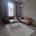 Дава се под наем Тристаен апартамент в Пловдив, Център - 90 кв.м за 765 € - Снимка #1