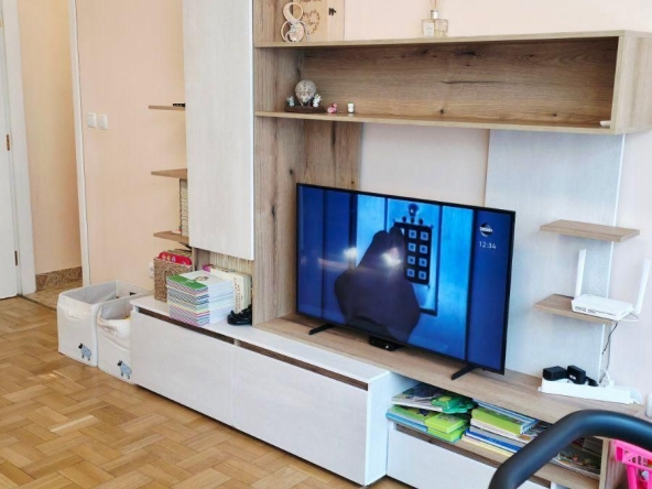 Тристаен апартамент в София, Слатина - 105 кв.м за 1530 €/кв.м - Снимка #1