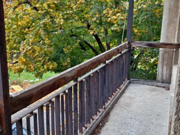 Двустаен апартамент в Плевен, Сторгозия - 63 кв.м за 664 €/кв.м - Снимка #1