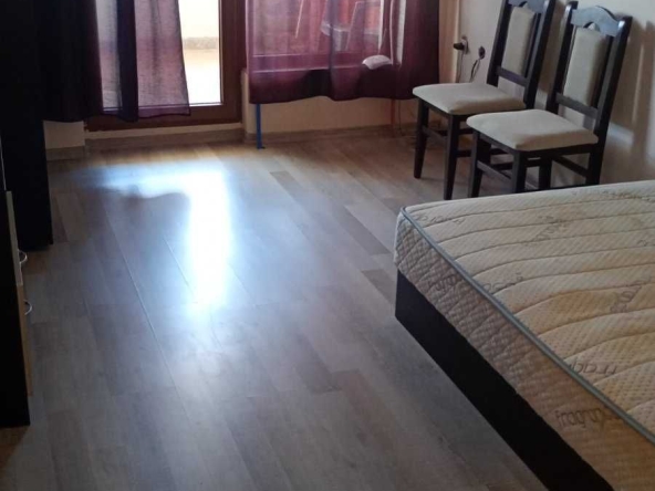 Дава се под наем Двустаен апартамент в Пловдив, Гагарин - 70 кв.м за 321.3 € - Снимка #1