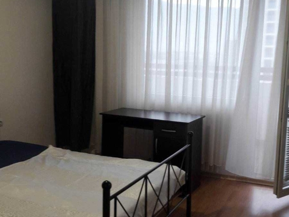 Дава се под наем Двустаен апартамент в София, Лозенец - 60 кв.м за 600 € - Снимка #1