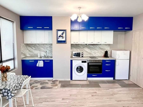 Дава се под наем Двустаен апартамент в София, Център - 60 кв.м за 500 € - Снимка #1