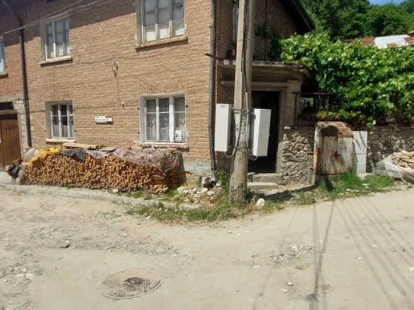 Къща в с. Елешница, Област Благоевград - 140 кв.м за 243 €/кв.м - Снимка #1