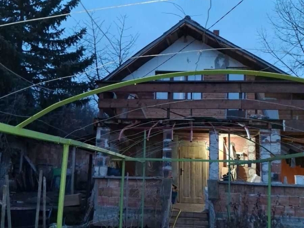 Къща в с. Нови хан, Област София-област - 90 кв.м за 1445 €/кв.м - Снимка #1