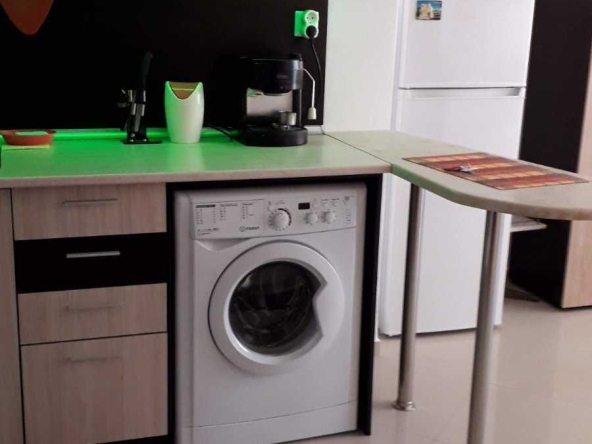 Дава се под наем Двустаен апартамент в Несебър - 60 кв.м за 765 € - Снимка #1