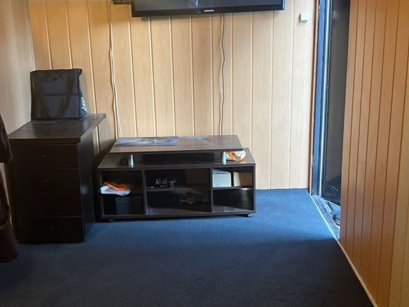 Дава се под наем Едностаен апартамент в София, Дружба 1 - 16 кв.м за 255 € - Снимка #1