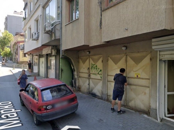 Дава се под наем Склад в Варна, Център - 19 кв.м за 91.8 € - Снимка #1