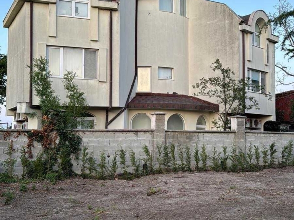 Къща в Варна, м-т Евксиноград - 33 кв.м за 5455 €/кв.м - Снимка #1