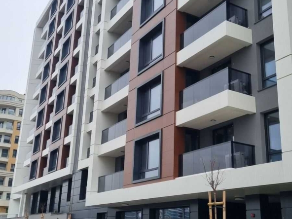Тристаен апартамент в София, Младост 4 - 172 кв.м за 2060 €/кв.м - Снимка #1