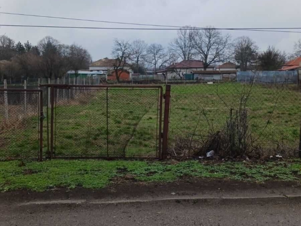 Парцел в с. Сенокос, Област Добрич - 1040 кв.м за 13 €/кв.м - Снимка #1
