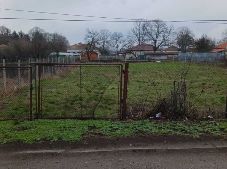 Парцел в с. Сенокос, Област Добрич - 1040 кв.м за 13 €/кв.м - Снимка #1