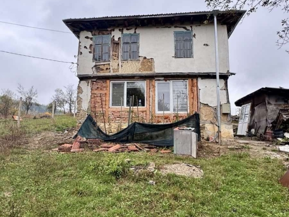 Къща в Троян - 66 кв.м за 225 €/кв.м - Снимка #1