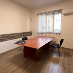 Дава се под наем Офис в София, Център - 280 кв.м за 1296.42 € - Снимка #1