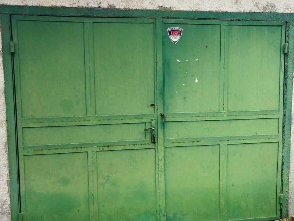 Дава се под наем Гараж / Паркомясто в Стара Загора, МБАЛ Иван Рилски - 18 кв.м за 99.45 € - Снимка #1