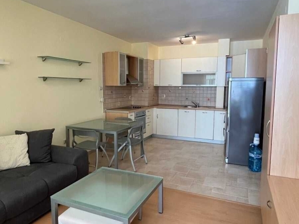 Дава се под наем Двустаен апартамент в София, Център - 60 кв.м за 498.27 € - Снимка #1