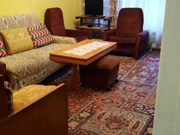 Тристаен апартамент в София, Красно село - 70 кв.м за 1312 €/кв.м - Снимка #1