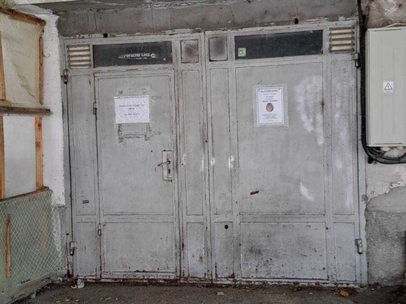 Дава се под наем Гараж / Паркомясто в Хасково, Орфей - 24 кв.м за 61.2 € - Снимка #1