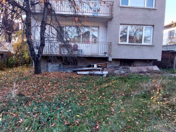 Къща в Банско - 320 кв.м за 766 €/кв.м - Снимка #1