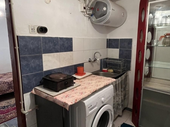 Дава се под наем Едностаен апартамент в София, Модерно предградие - 25 кв.м за 210 € - Снимка #1