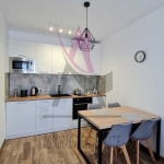 Дава се под наем Двустаен апартамент в к.к. Св.Св. Константин и Елена - 55 кв.м за 850 € - Снимка #1