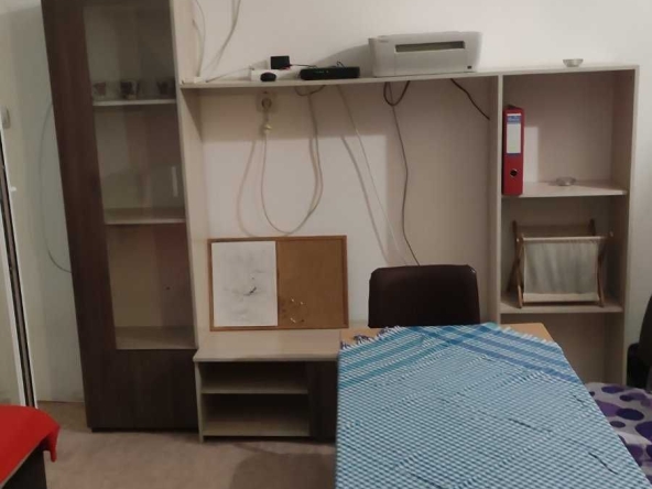 Дава се под наем Едностаен апартамент в Плевен, Дружба 1 - 50 кв.м за 204 € - Снимка #1