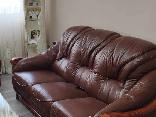 Тристаен апартамент в Варна, Владислав Варненчик - 75 кв.м за 1627 €/кв.м - Снимка #1