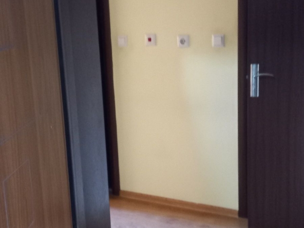 Дава се под наем Двустаен апартамент в Варна, Трошево - 55 кв.м за 408 € - Снимка #1