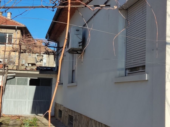 Къща в Казанлък - 106 кв.м за 1626 €/кв.м - Снимка #1