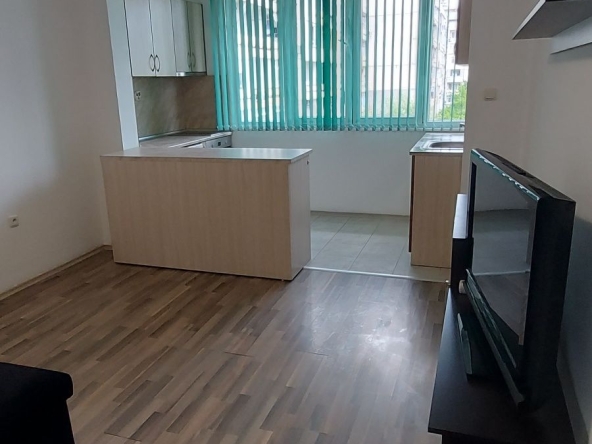 Дава се под наем Двустаен апартамент в Пловдив, Западен - 50 кв.м за 351.9 € - Снимка #1