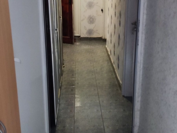 Тристаен апартамент в София, Люлин 10 - 101 кв.м за 1882 €/кв.м - Снимка #1