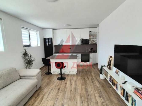 Тристаен апартамент в Варна, Виница - 72 кв.м за 2445 €/кв.м - Снимка #1