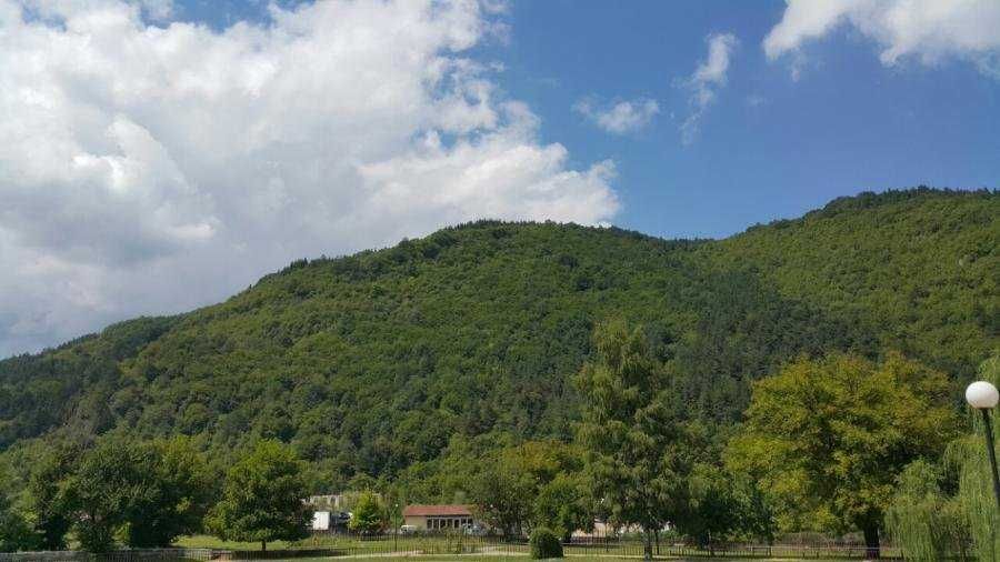 Дава се под наем Едностаен апартамент в Етрополе - 43 кв.м за 228.99 € - Снимка #1