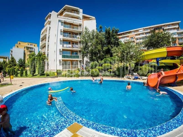 Двустаен апартамент в Свети Влас - 57 кв.м за 1123 €/кв.м - Снимка #1