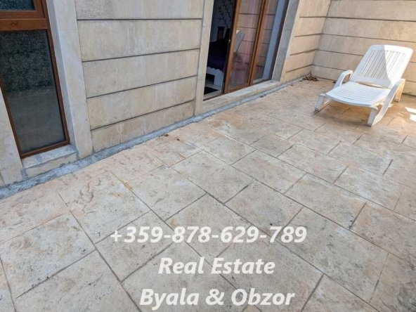 Двустаен апартамент в Бяла - 41 кв.м за 1183 €/кв.м - Снимка #1