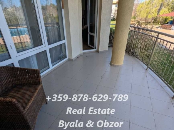 Тристаен апартамент в Обзор - 118 кв.м за 389 €/кв.м - Снимка #1