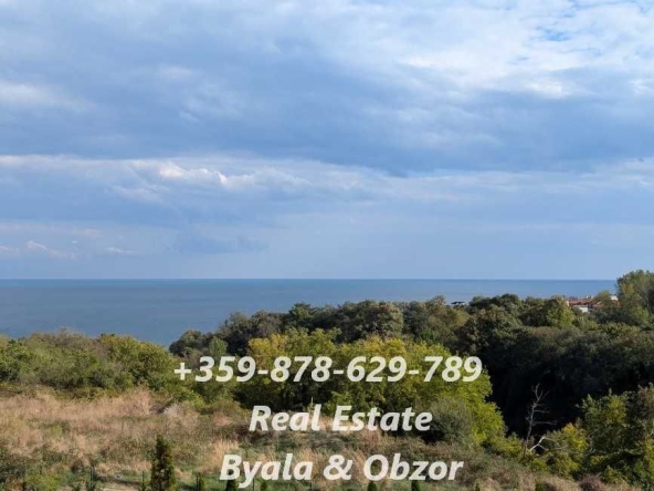 Двустаен апартамент в Бяла - 65 кв.м за 1216 €/кв.м - Снимка #1