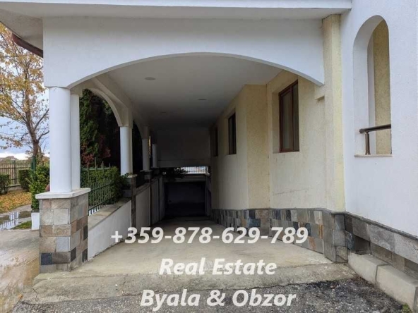 Гараж / Паркомясто в Обзор - 19 кв.м за 369 €/кв.м - Снимка #1