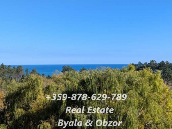 Тристаен апартамент в Обзор - 118 кв.м за 1013 €/кв.м - Снимка #1