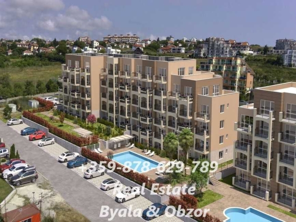 Тристаен апартамент в Бяла - 97 кв.м за 1302 €/кв.м - Снимка #1