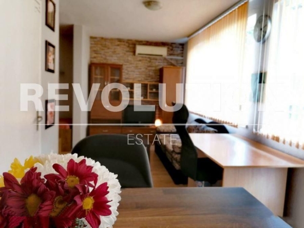 Дава се под наем Едностаен апартамент в Варна, Генералите - 45 кв.м за 425 € - Снимка #1