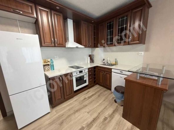 Едностаен апартамент в Велико Търново, Зона Б - 41 кв.м за 946 €/кв.м - Снимка #1