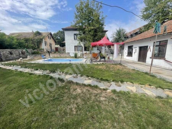 Къща в с. Обединение, Област Велико Търново - 180 кв.м за 301 €/кв.м - Снимка #1